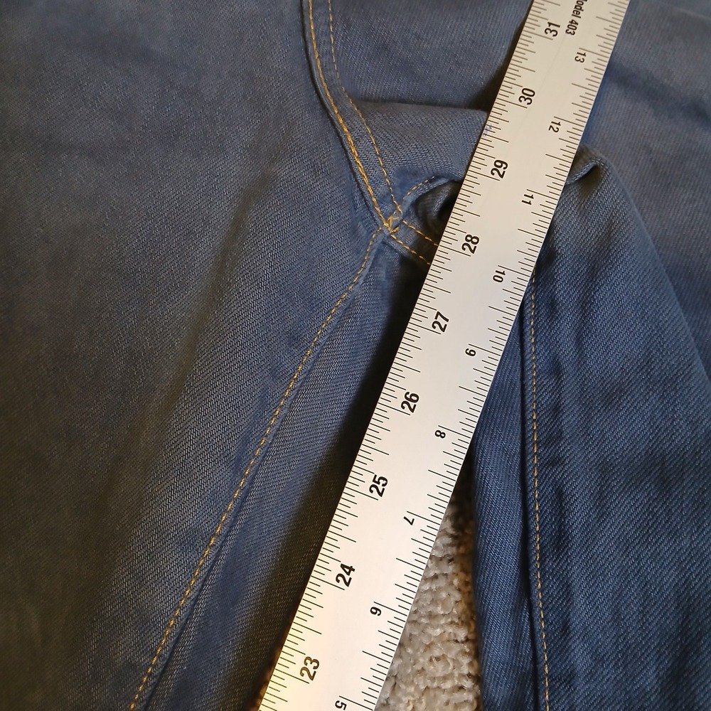 Levis High Waisted Straight Leg Jeans Blue Faded Wash Size 32 Vintage Style - Picture 6 of 13